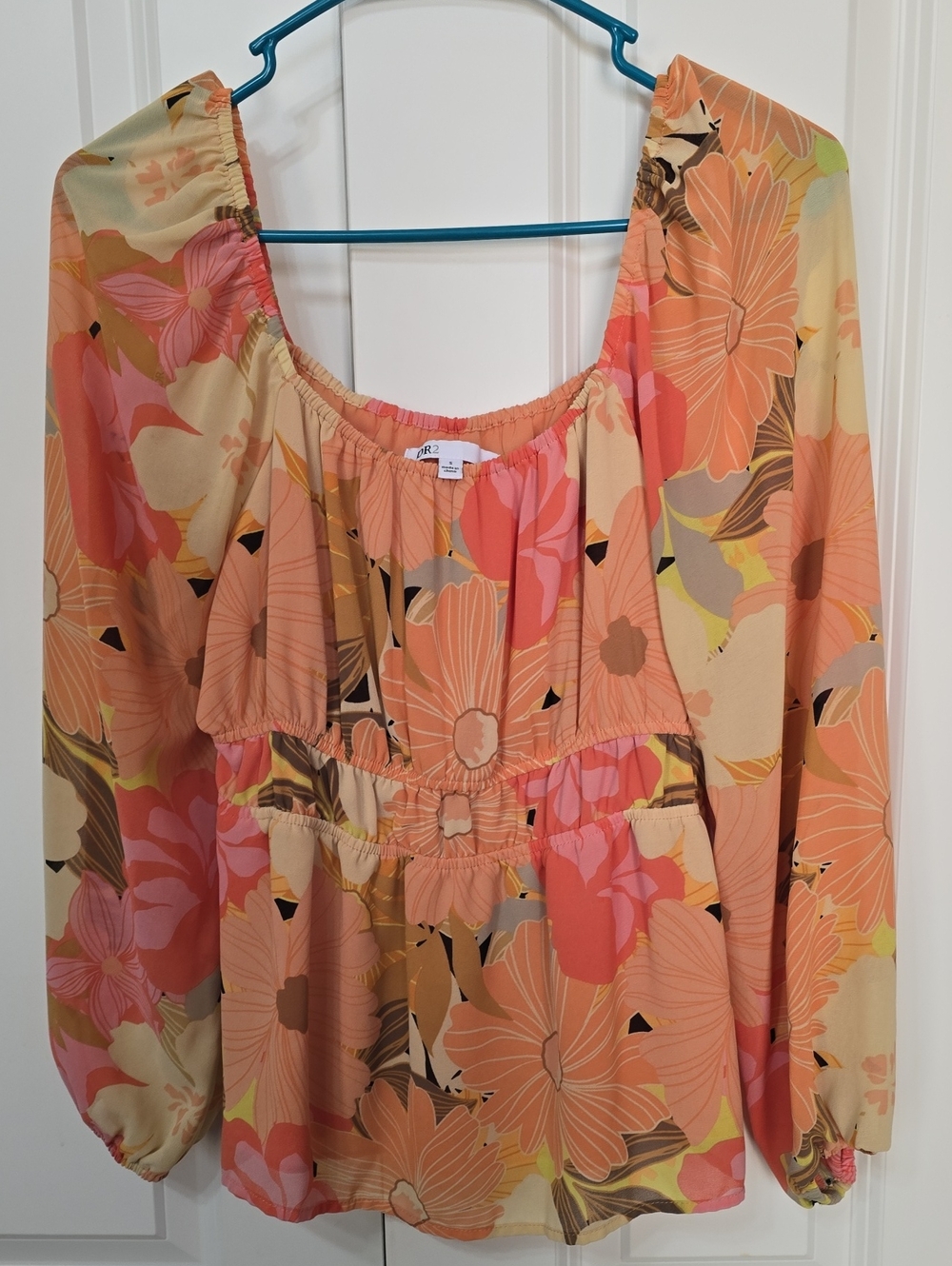 DR2 Floral Peasant Blouse - Peach Multi